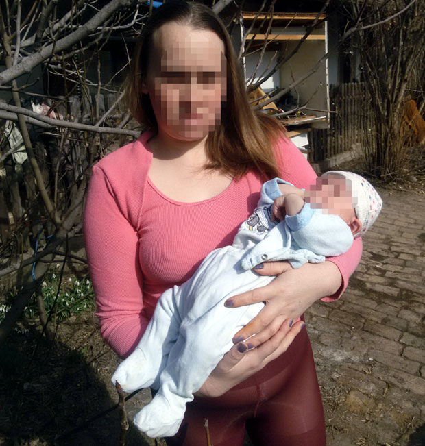 СРЕМИЦИ ПРЕТИ ОДУЗИМАЊЕ ДЕТЕТА: Не да ћерку у хранитељску породицу